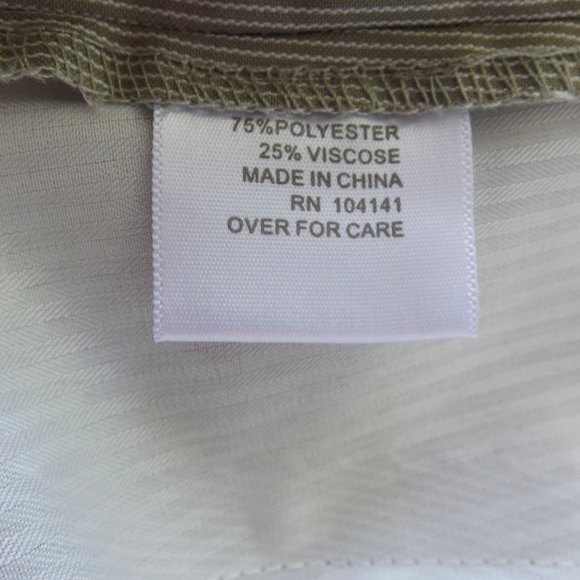 Walter Hagen Golf Shorts Khaki with Pin Stripe Pattern, Size 36, EUC! - Picture 4 of 9